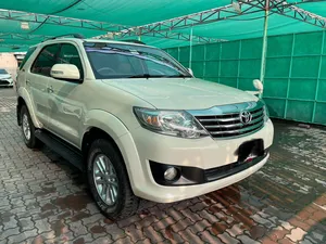 Toyota Fortuner 2.7 VVTi 2013 for Sale
