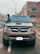 Toyota Hilux Double Cab 2005 for Sale