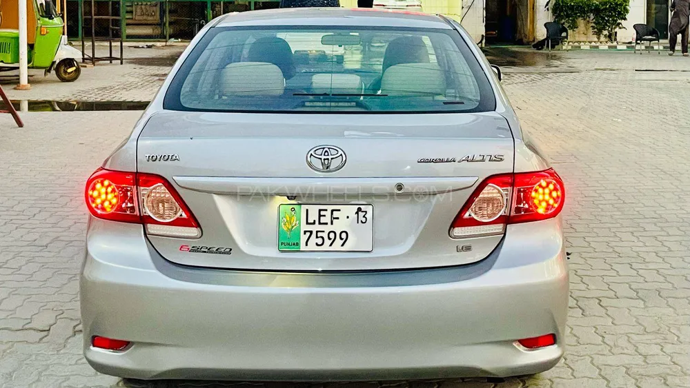 Toyota Corolla 2013 for Sale in Gujrat Image-1