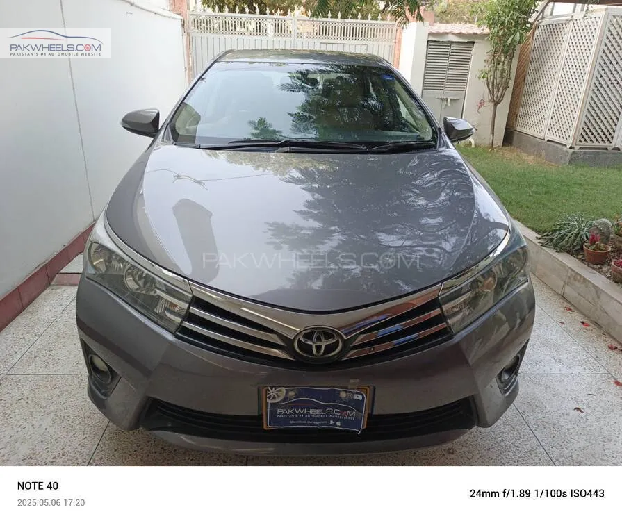 Toyota Corolla 2016 for Sale in Karachi Image-1