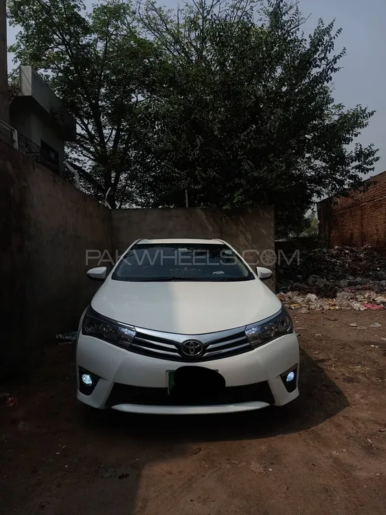 Toyota Corolla 2016 for Sale in Sargodha Image-1