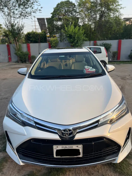 Toyota Corolla 2021 for Sale in Lahore Image-1
