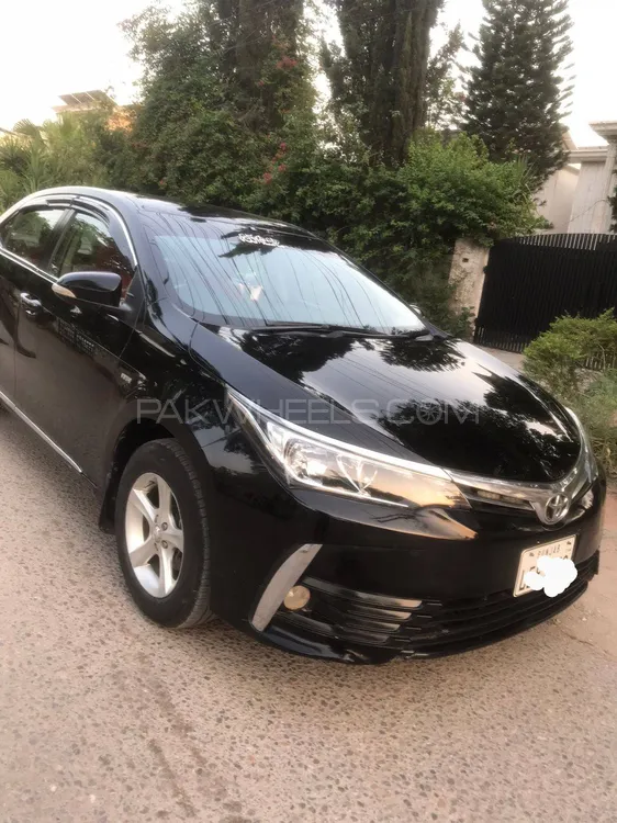 Toyota Corolla 2016 for Sale in Islamabad Image-1