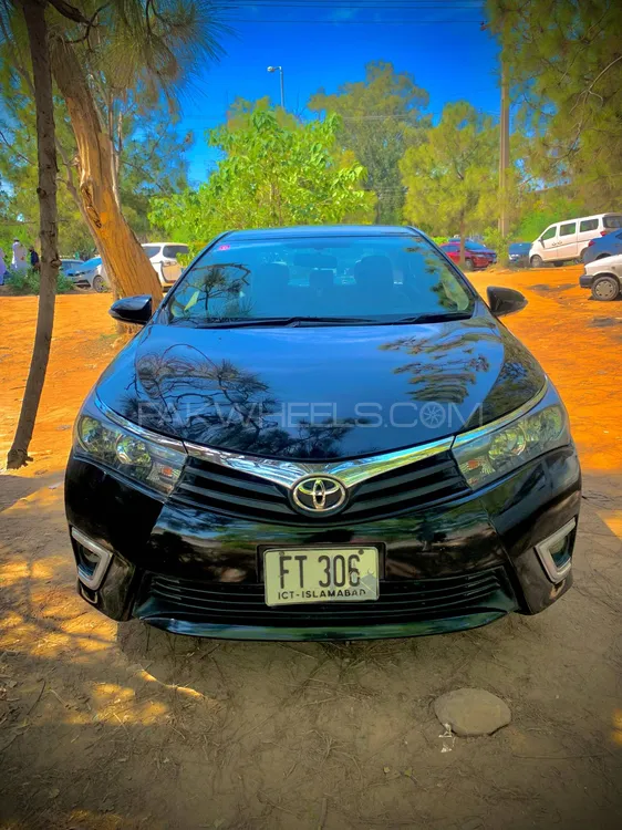 Toyota Corolla 2015 for Sale in Islamabad Image-1