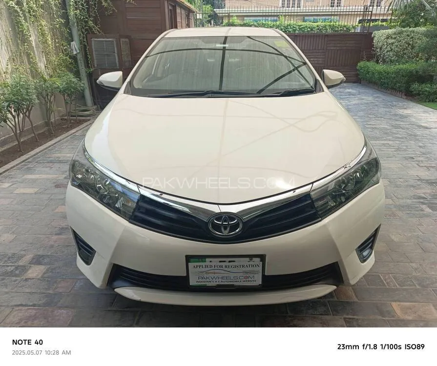 Toyota Corolla 2016 for Sale in Lahore Image-1