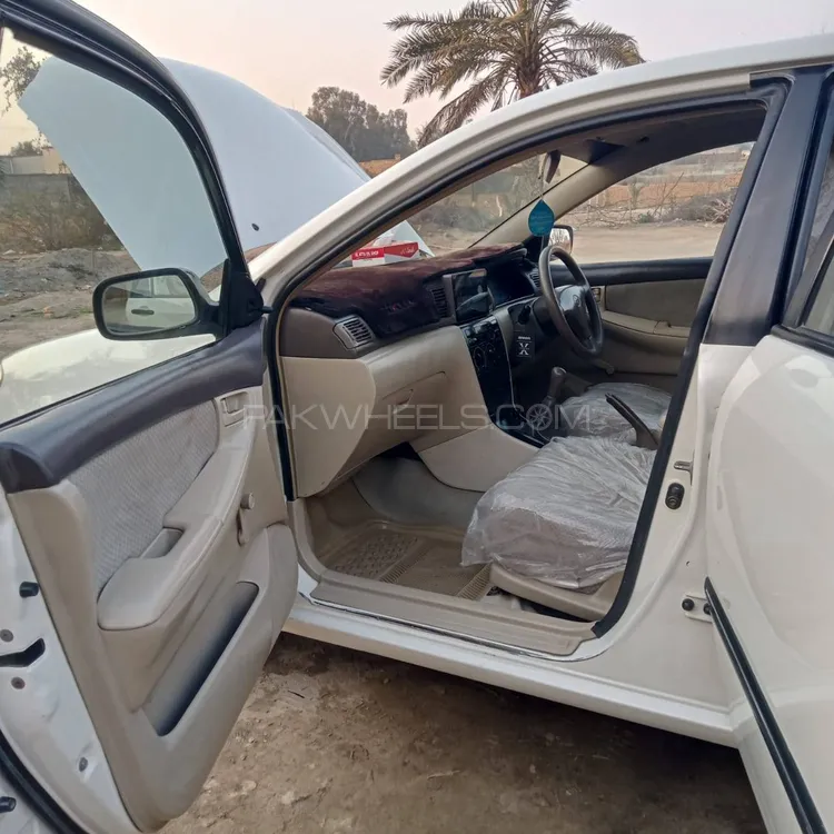 Toyota Corolla 2004 for Sale in Khushab Image-1