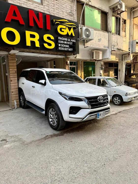 Toyota Fortuner 2021 for Sale in Islamabad Image-1