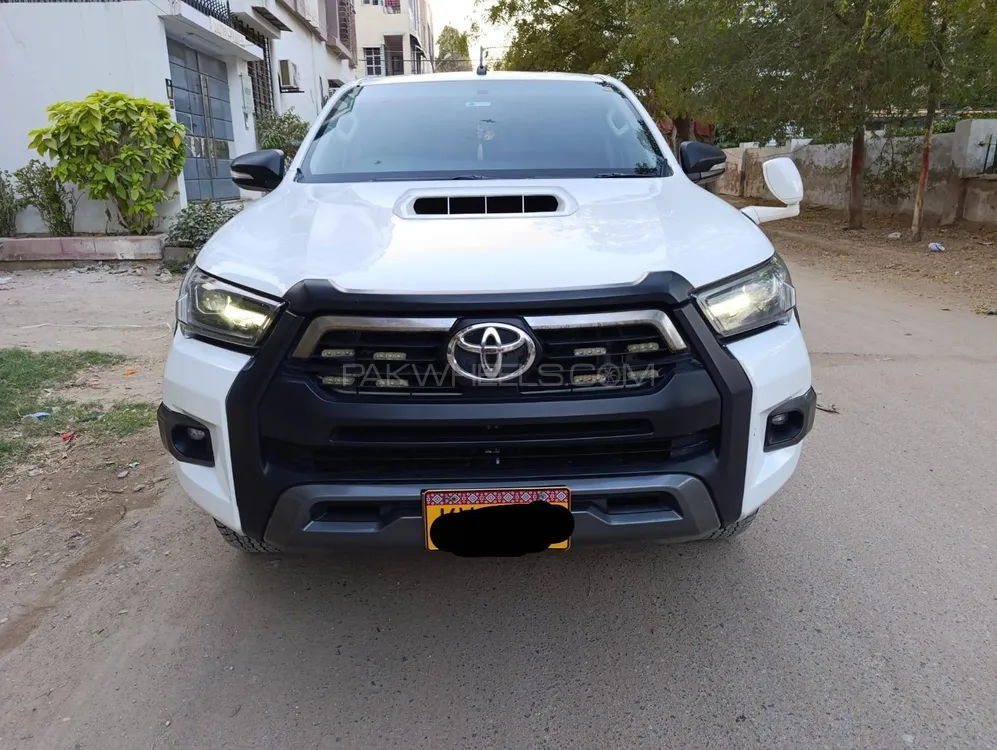Toyota Hilux 2016 for Sale in Karachi Image-1