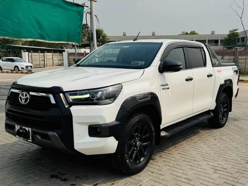 Toyota Hilux 2022 for Sale in Multan Image-1