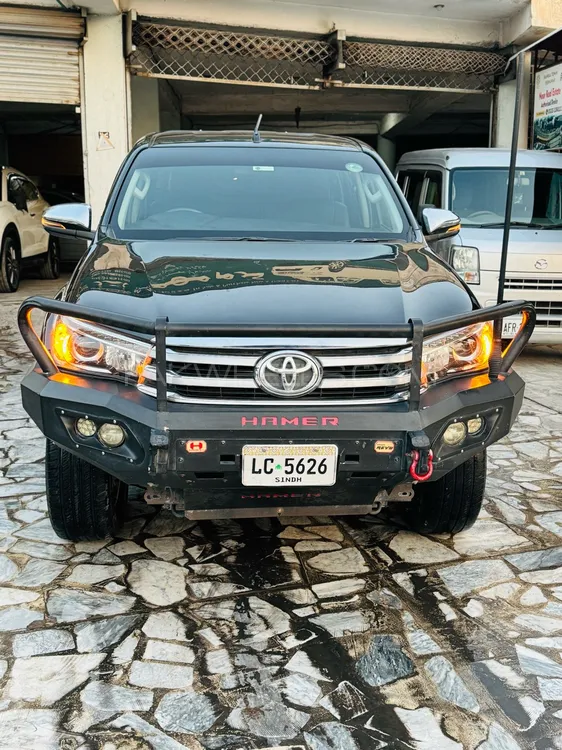 Toyota Hilux 2021 for Sale in Peshawar Image-1