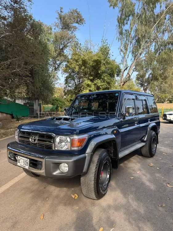 Toyota Prado 1990 for Sale in Islamabad Image-1