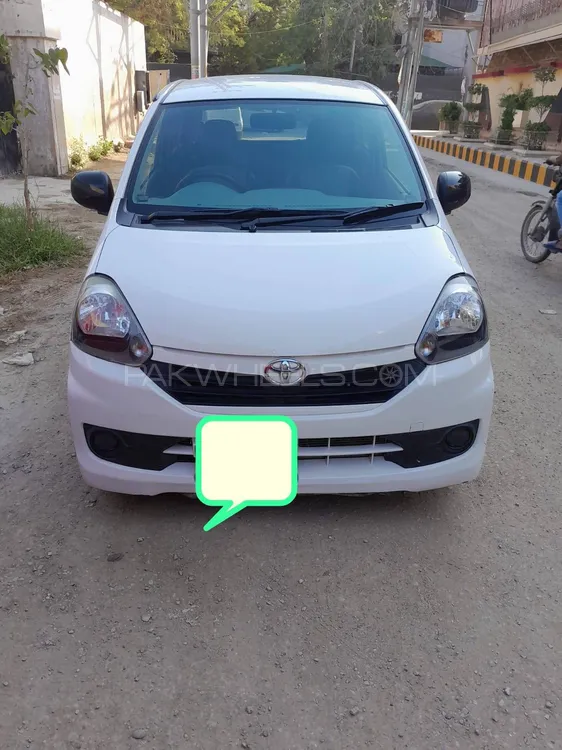 Toyota Pixis Epoch 2015 for Sale in Karachi Image-1