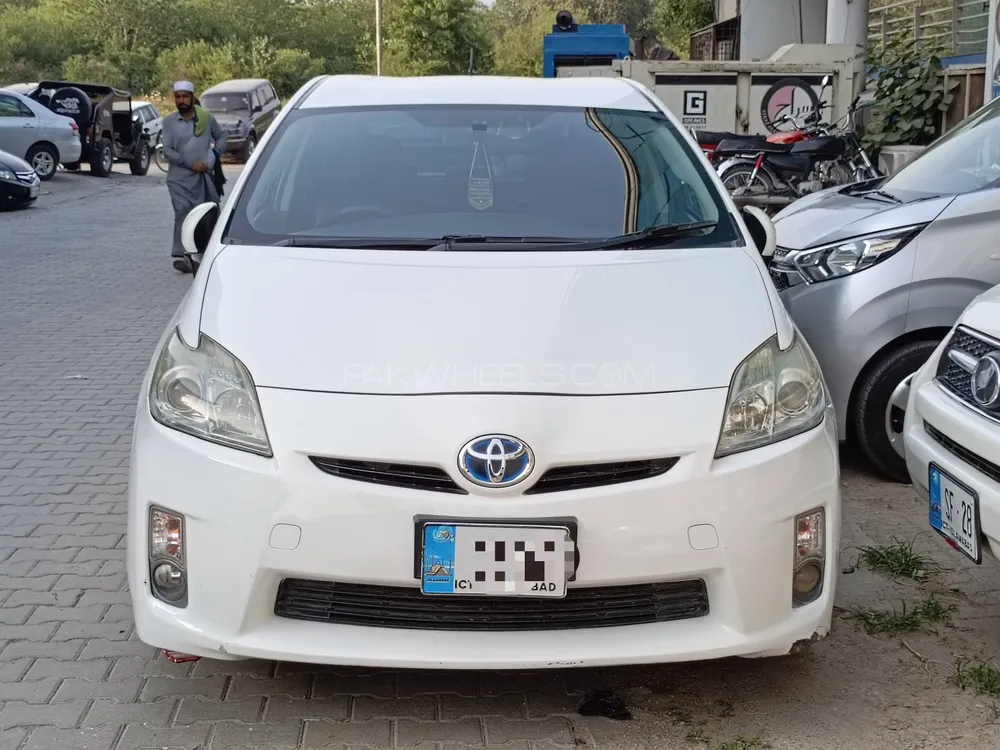 Toyota Prius 2010 for Sale in Islamabad Image-1
