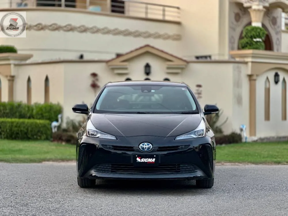 Toyota Prius 2021 for Sale in Lahore Image-1