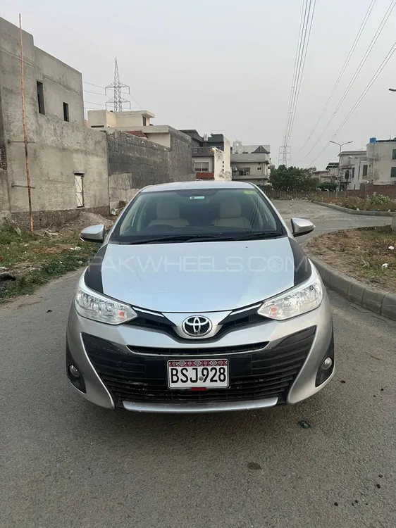 Toyota Yaris Sedan 2020 for Sale in Lahore Image-1