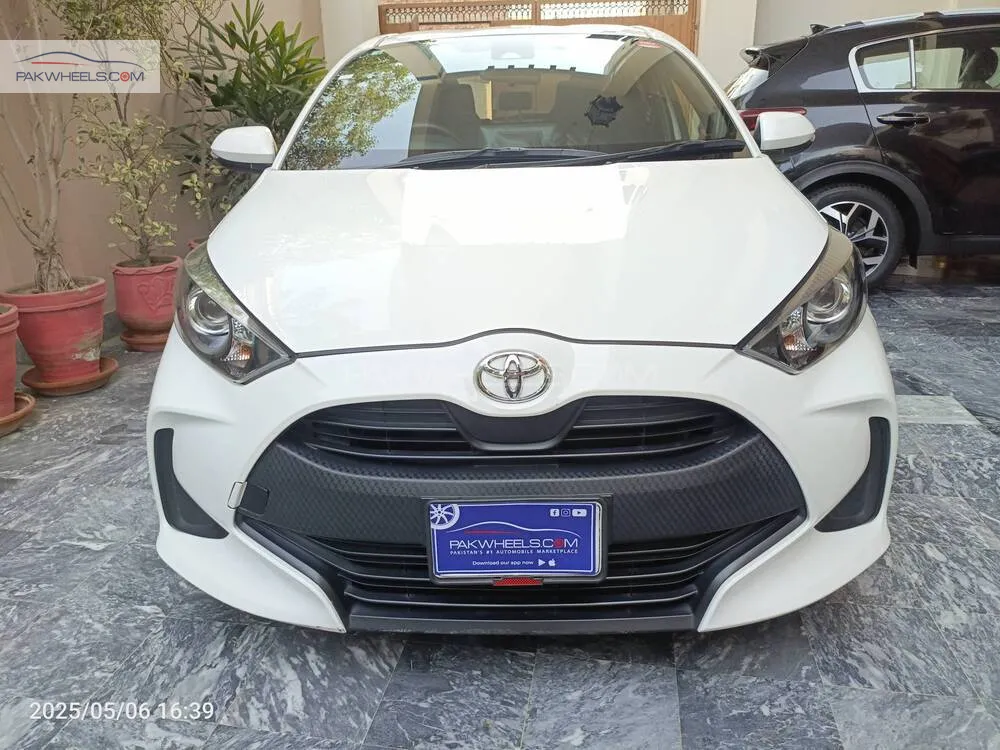 ٹویوٹا یارس ہیچ بیک 2022 for Sale in ملتان Image-1