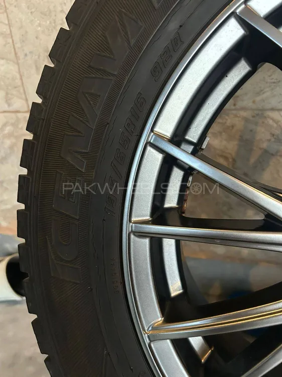 Alloy Rims with tyres Image-1