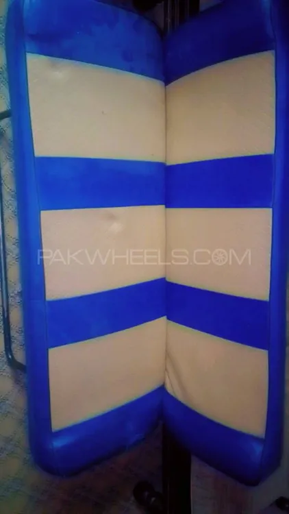bolan sofa seats for sale Image-1
