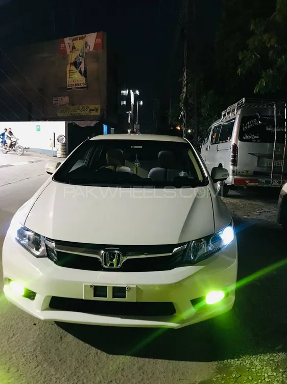 Honda Civic 2015 for Sale in Lahore Image-1