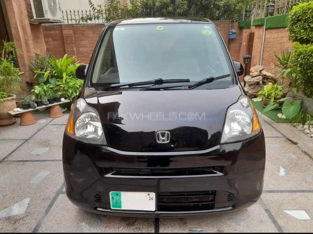 Honda Life 2011 for Sale in Lahore Image-1
