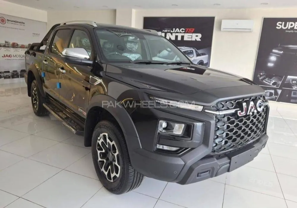 JAC T9 2025 for Sale in Islamabad Image-1