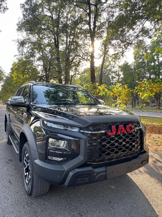 JAC T9 2025 for Sale in Rawalpindi Image-1