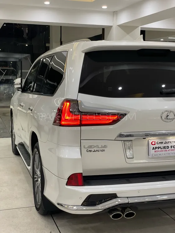 Lexus LX Series 2017 for Sale in Lahore Lexus LX Series 2017 for Sale in Lahore Image-12