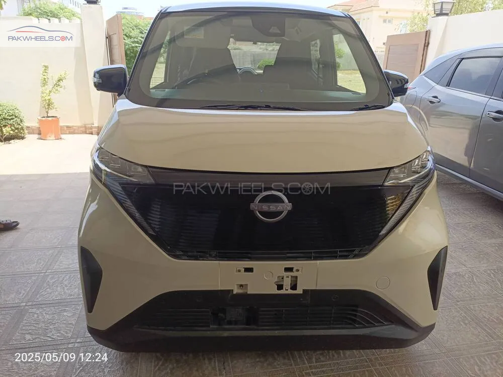 نسان ساکورا 2023 for Sale in ملتان Image-1