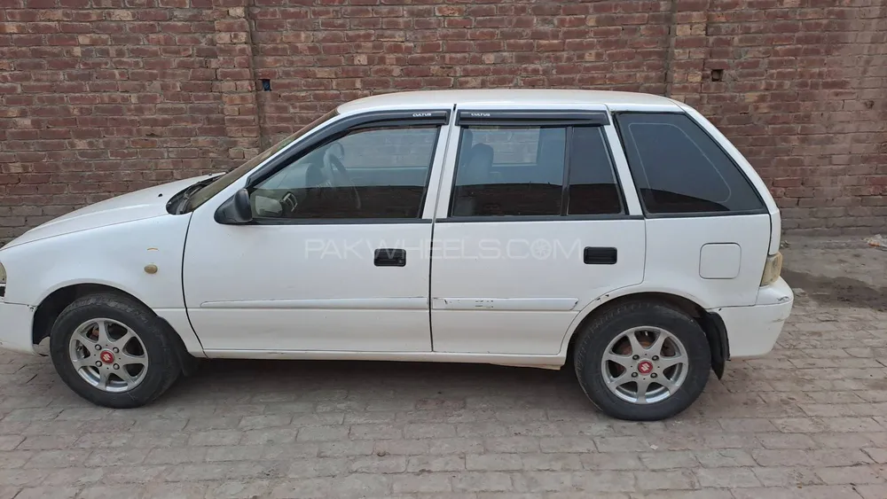 Suzuki Cultus 2017 for Sale in Lahore Image-1
