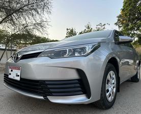 TOYOTA COROLLA GLI MANUAL 1.3 (1300cc)
Model 2019 || Registered 2019
45,000kms driven Genuine 
Toyota Authorized Dealership Maintained
Silver Color 
Right Front Fender Wheel Arch Repainted Rest 
Full Original Paint 100% Guaranteed 
Beige Interior
Manual Transmission 
Well maintained using high end products 
1st Owner
Brand New Condition 
Interior is as crispy as new 
See to believe 
READY DELIVERY 
EXCHANGE POSSIBLE WITH ANY CAR

For inspection
Available at SUPREME CARS
Plot # 151/F,Under Imam heights,Shop no.1&2, Main Khalid Bin Walid Rd, Karachi, Sindh 75400

|  Premium Cars |  Best Prices |  Optimum Performance | 
#supremecarsgang