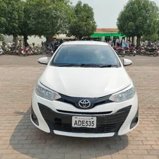 Toyota Yaris Sedan GLI MT 1.3 2021 for Sale