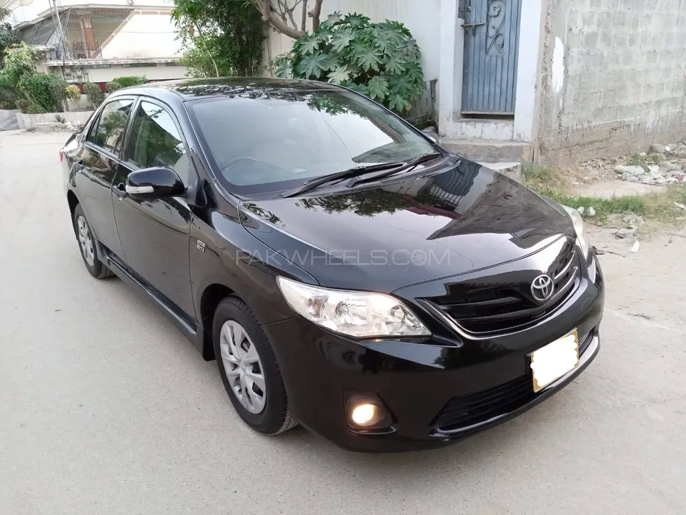 Toyota Corolla 2011 for Sale in Karachi Image-1