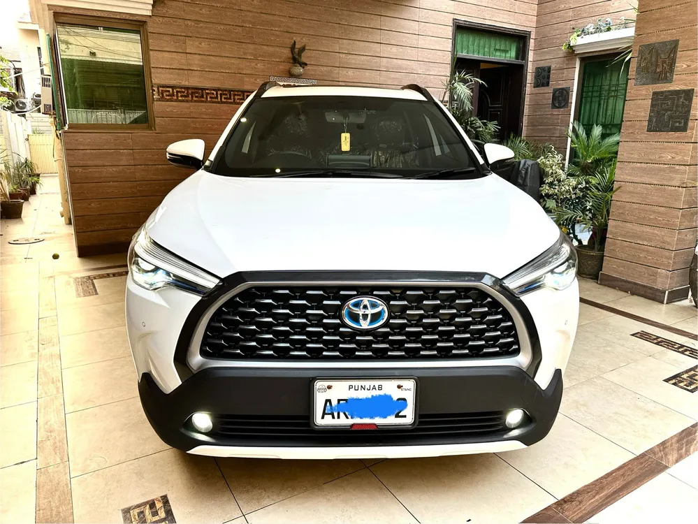 Toyota Corolla Cross 2024 for Sale in Lahore Image-1