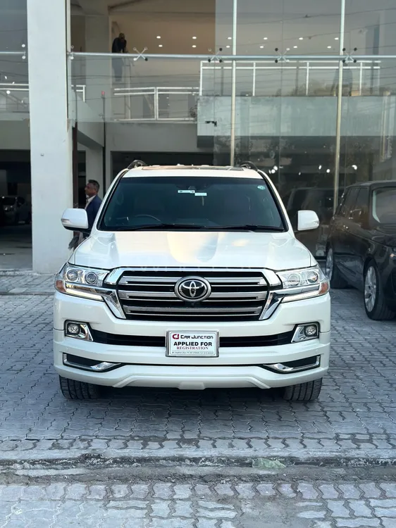 Toyota Land Cruiser 2018 for Sale in Lahore Image-1