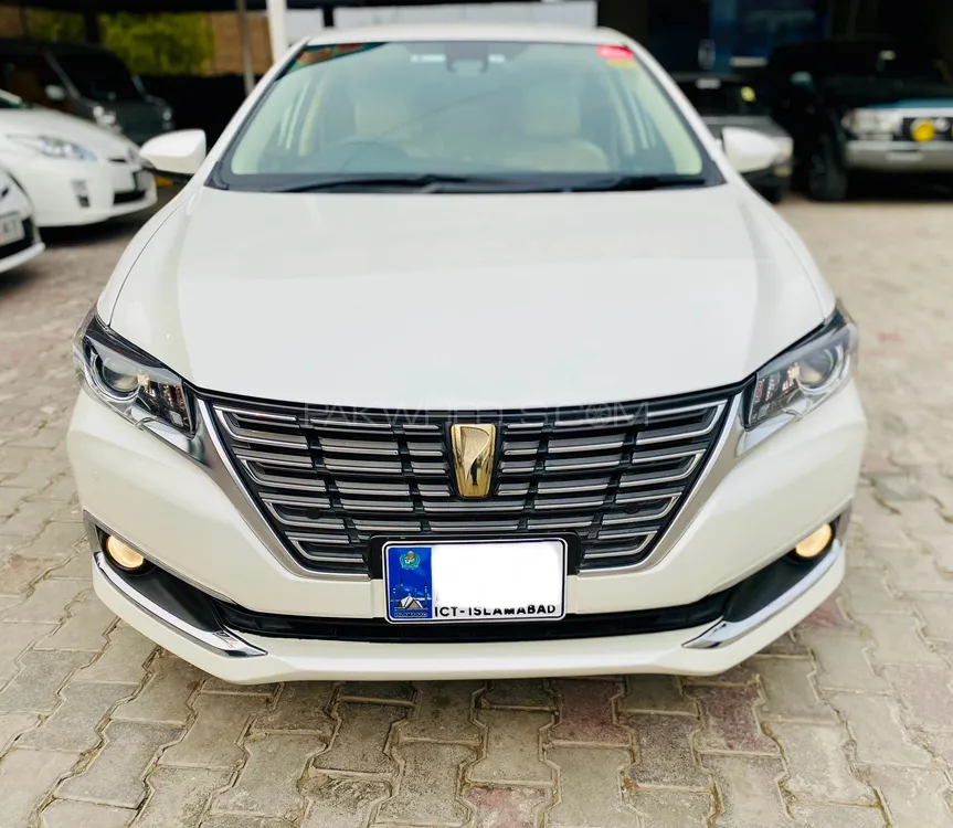 Toyota Premio 2017 for Sale in Peshawar Image-1