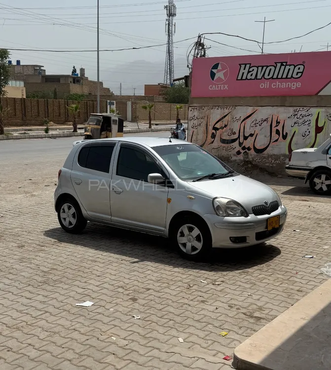 Toyota Vitz 2002 for Sale in Quetta Image-1