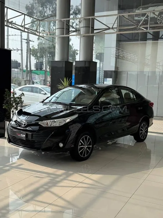 ٹویوٹا یارس سیڈان 2024 for Sale in گجرانوالہ Image-1