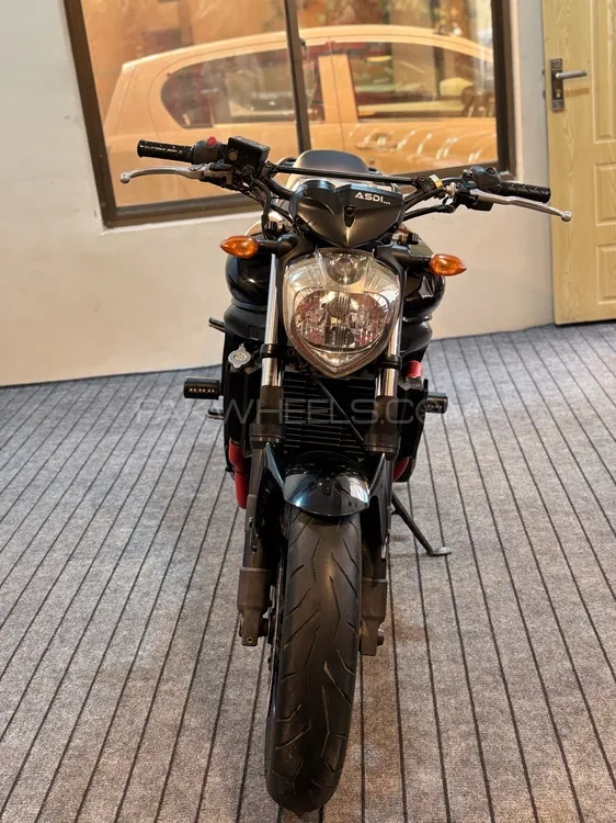 Yamaha FZ6 2011 for Sale Image-1