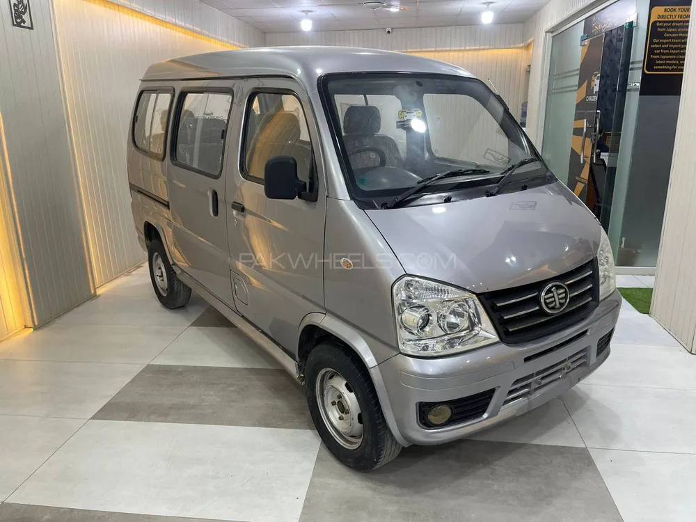 FAW X-PV 2018 for Sale in Karachi Image-1