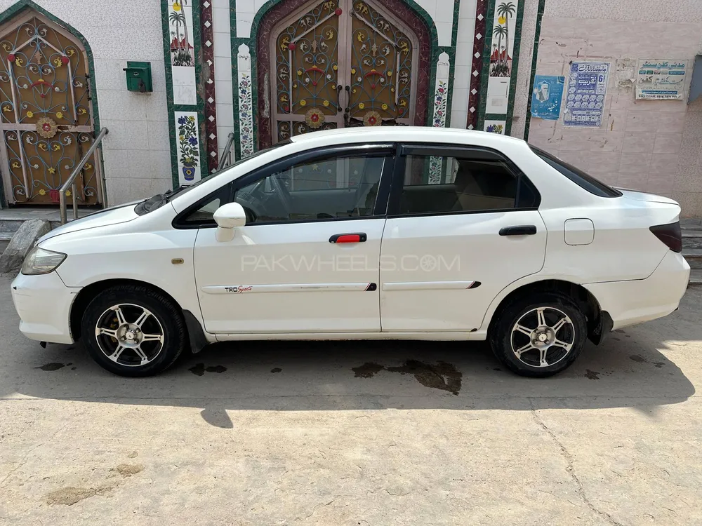 Honda City 2006 for Sale in Faisalabad Image-1