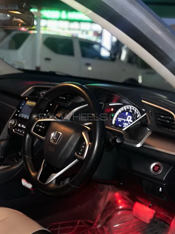 Honda Civic 2017 for Sale in Faisalabad Image-1
