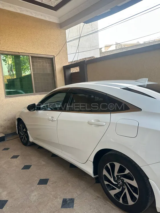 Honda Civic 2016 for Sale in Islamabad Image-1