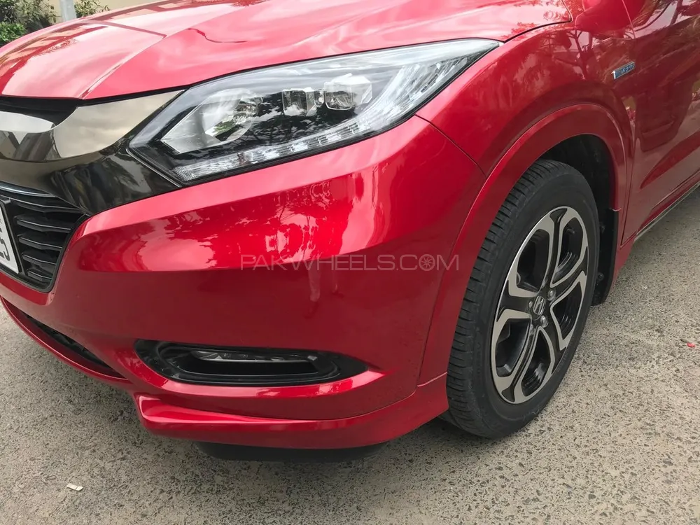 Honda Vezel 2016 for Sale in Gujranwala Image-1