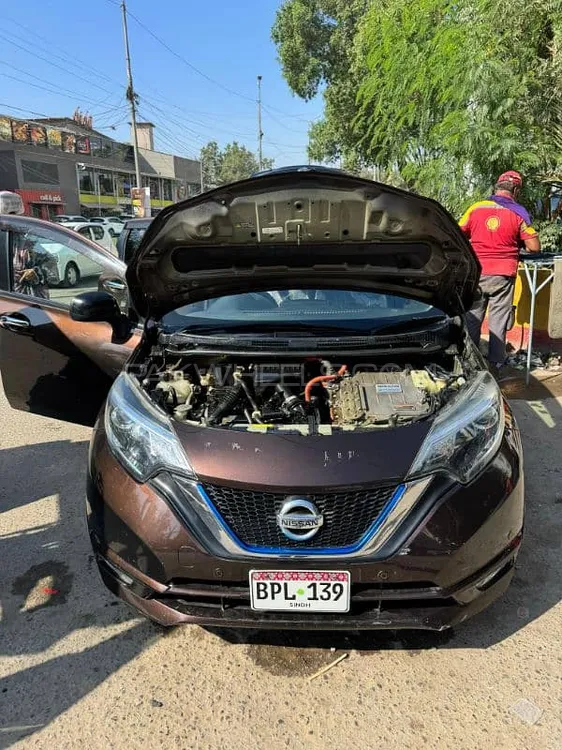Nissan Note 2017 for Sale in Karachi Image-1