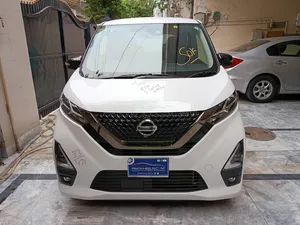 Nissan Dayz Highway Star S hybrid X pro pilot 2022 for Sale
