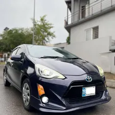 Toyota Aqua G 2015 for Sale