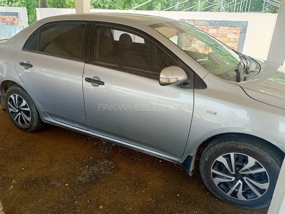 Toyota Corolla 2013 for Sale in Peshawar Image-1