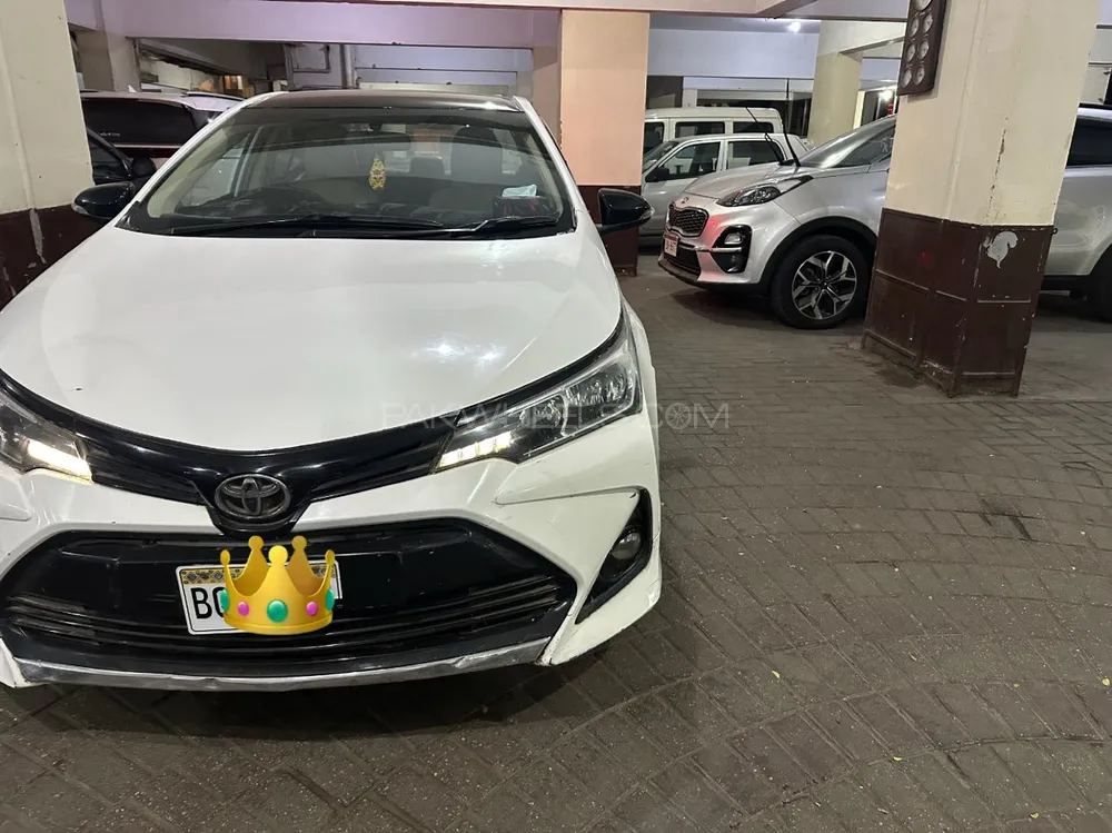 Toyota Corolla 2019 for Sale in Karachi Image-1