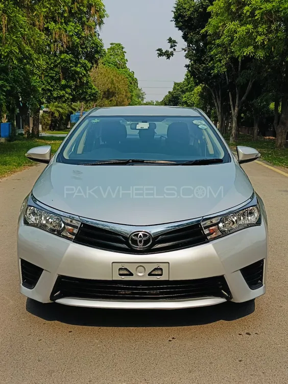 Toyota Corolla 2016 for Sale in Lahore Image-1
