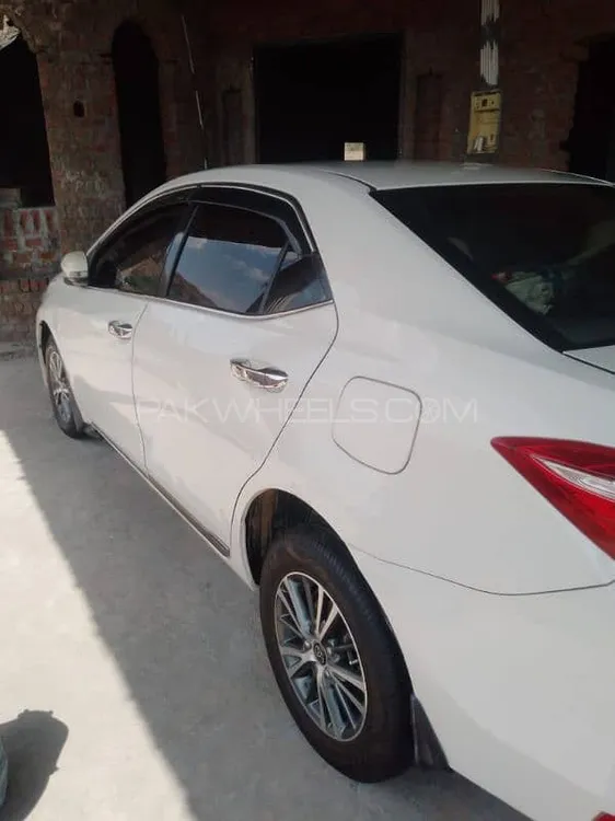 Toyota Corolla 2016 for Sale in Pind Dadan Khan Image-1